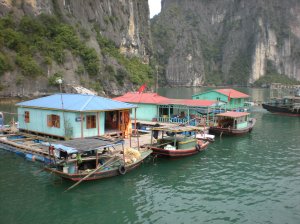 Floating houses, Halong Bay